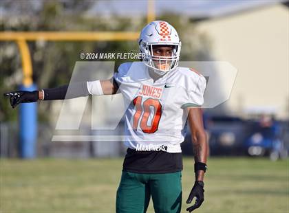 Thumbnail 1 in Jones @ Auburndale photogallery.