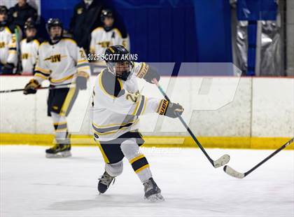 Thumbnail 1 in St. John-Vianney @ Middletown South photogallery.
