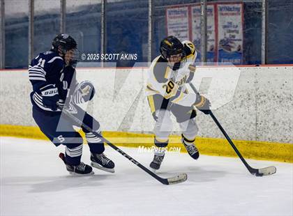Thumbnail 2 in St. John-Vianney @ Middletown South photogallery.