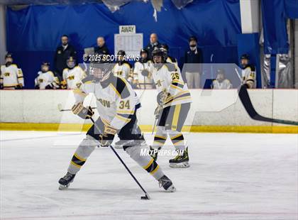Thumbnail 2 in St. John-Vianney @ Middletown South photogallery.