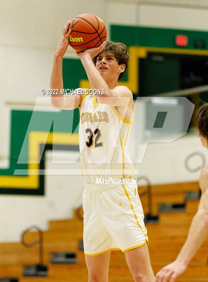 Thumbnail 1 in Simi Valley vs. Ventura photogallery.