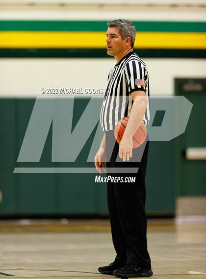 Thumbnail 3 in Simi Valley vs. Ventura photogallery.