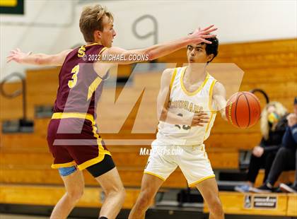 Thumbnail 3 in Simi Valley vs. Ventura photogallery.