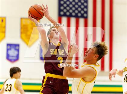 Thumbnail 3 in Simi Valley vs. Ventura photogallery.