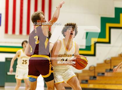 Thumbnail 3 in Simi Valley vs. Ventura photogallery.