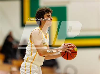 Thumbnail 1 in Simi Valley vs. Ventura photogallery.