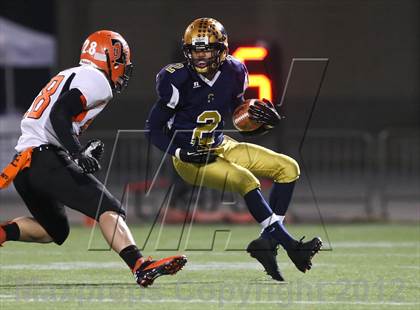 Thumbnail 3 in Union-Endicott vs. Sweet Home (NYSPHSAA Class A Semifinal) photogallery.