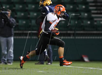 Thumbnail 3 in Union-Endicott vs. Sweet Home (NYSPHSAA Class A Semifinal) photogallery.