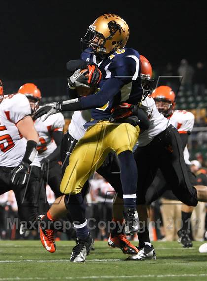 Thumbnail 1 in Union-Endicott vs. Sweet Home (NYSPHSAA Class A Semifinal) photogallery.