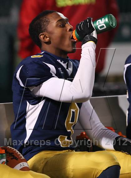 Thumbnail 1 in Union-Endicott vs. Sweet Home (NYSPHSAA Class A Semifinal) photogallery.