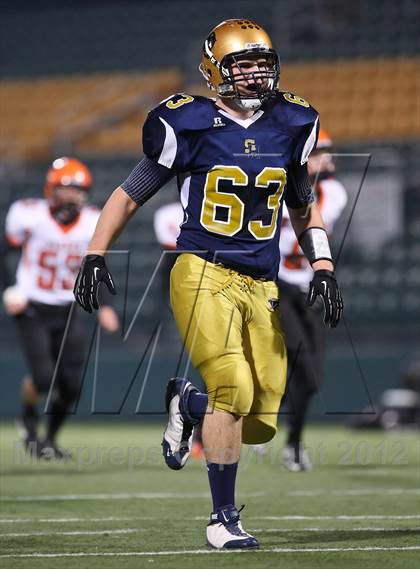 Thumbnail 2 in Union-Endicott vs. Sweet Home (NYSPHSAA Class A Semifinal) photogallery.