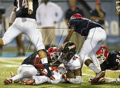 Thumbnail 2 in Oakland vs. Hoover photogallery.