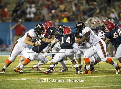 Thumbnail 3 in Oakland vs. Hoover photogallery.