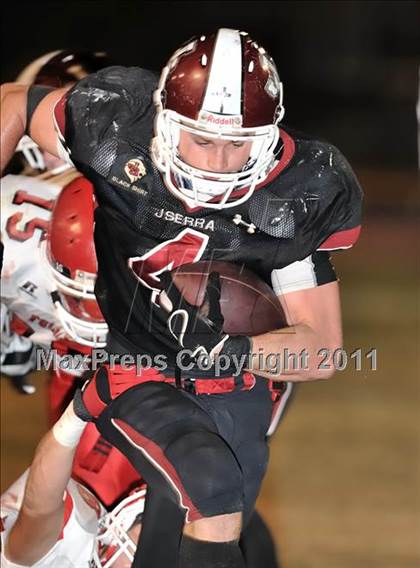 Thumbnail 1 in Fullerton vs. JSerra Catholic photogallery.