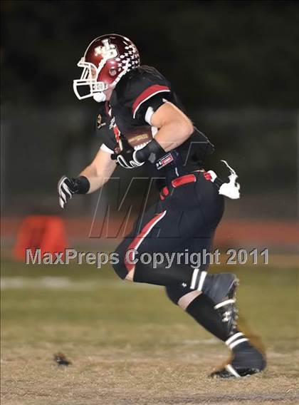 Thumbnail 3 in Fullerton vs. JSerra Catholic photogallery.