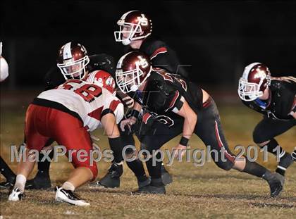 Thumbnail 2 in Fullerton vs. JSerra Catholic photogallery.
