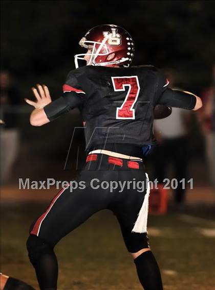 Thumbnail 3 in Fullerton vs. JSerra Catholic photogallery.