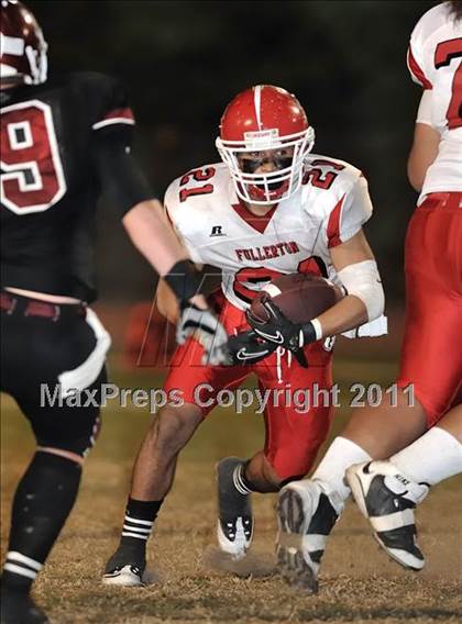 Thumbnail 3 in Fullerton vs. JSerra Catholic photogallery.