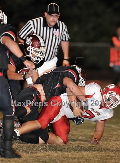 Thumbnail 1 in Fullerton vs. JSerra Catholic photogallery.