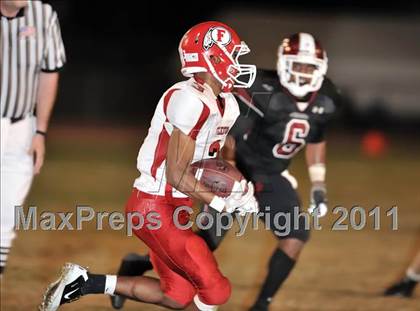 Thumbnail 3 in Fullerton vs. JSerra Catholic photogallery.