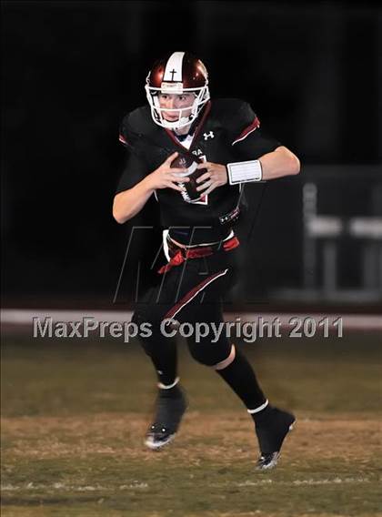 Thumbnail 3 in Fullerton vs. JSerra Catholic photogallery.