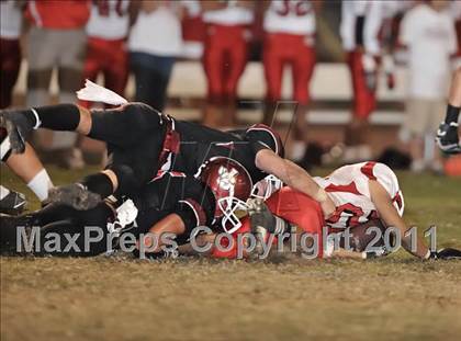 Thumbnail 2 in Fullerton vs. JSerra Catholic photogallery.