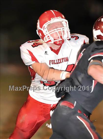Thumbnail 2 in Fullerton vs. JSerra Catholic photogallery.