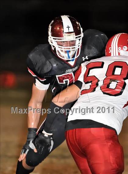Thumbnail 2 in Fullerton vs. JSerra Catholic photogallery.
