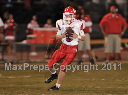 Thumbnail 1 in Fullerton vs. JSerra Catholic photogallery.
