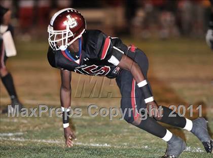 Thumbnail 1 in Fullerton vs. JSerra Catholic photogallery.