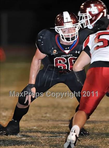 Thumbnail 2 in Fullerton vs. JSerra Catholic photogallery.