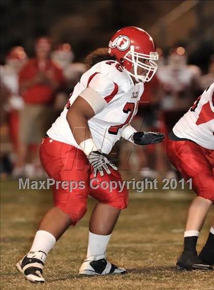 Thumbnail 2 in Fullerton vs. JSerra Catholic photogallery.