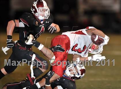 Thumbnail 3 in Fullerton vs. JSerra Catholic photogallery.