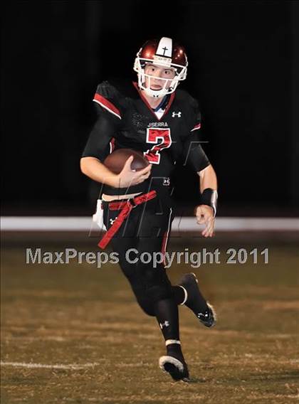 Thumbnail 2 in Fullerton vs. JSerra Catholic photogallery.