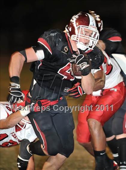 Thumbnail 3 in Fullerton vs. JSerra Catholic photogallery.