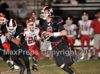 Thumbnail 3 in Fullerton vs. JSerra Catholic photogallery.