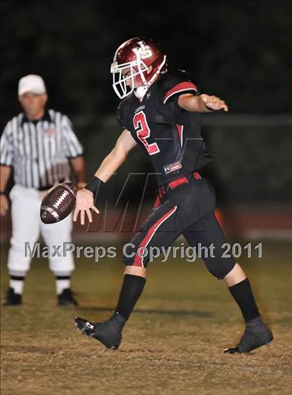 Thumbnail 2 in Fullerton vs. JSerra Catholic photogallery.