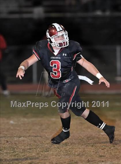 Thumbnail 2 in Fullerton vs. JSerra Catholic photogallery.