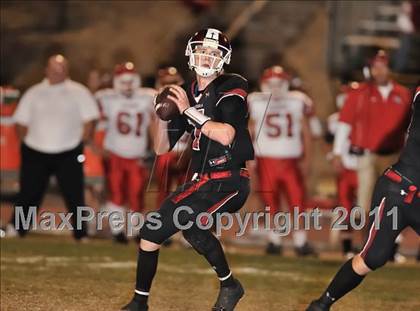 Thumbnail 1 in Fullerton vs. JSerra Catholic photogallery.