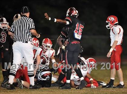 Thumbnail 2 in Fullerton vs. JSerra Catholic photogallery.
