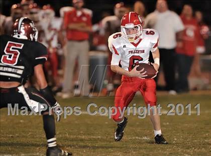 Thumbnail 3 in Fullerton vs. JSerra Catholic photogallery.