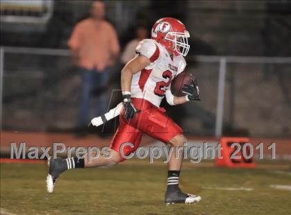 Thumbnail 1 in Fullerton vs. JSerra Catholic photogallery.