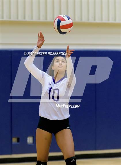 Thumbnail 1 in Warren @ Holmes photogallery.