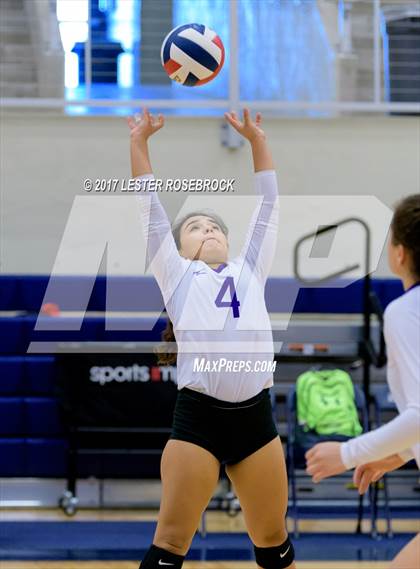Thumbnail 3 in Warren @ Holmes photogallery.