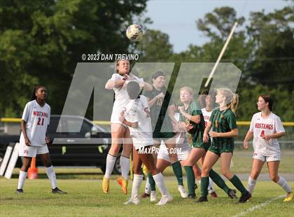 Thumbnail 1 in Manor @ Great Bridge (VHSL 4A Quarterfinal) photogallery.