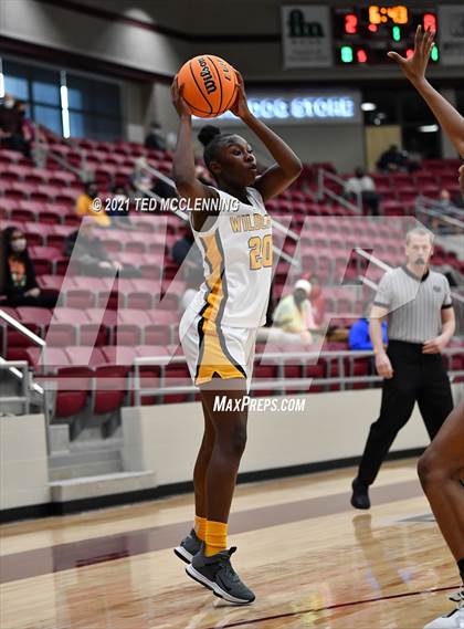 Thumbnail 3 in Watson Chapel vs. Robinson (AAA 4A State Round One) photogallery.