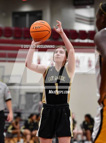 Thumbnail 3 in Watson Chapel vs. Robinson (AAA 4A State Round One) photogallery.