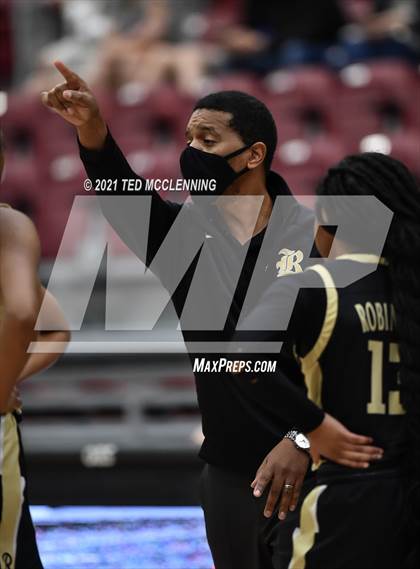 Thumbnail 2 in Watson Chapel vs. Robinson (AAA 4A State Round One) photogallery.