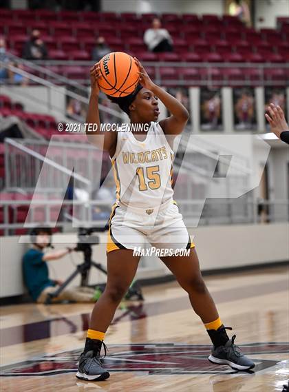 Thumbnail 1 in Watson Chapel vs. Robinson (AAA 4A State Round One) photogallery.