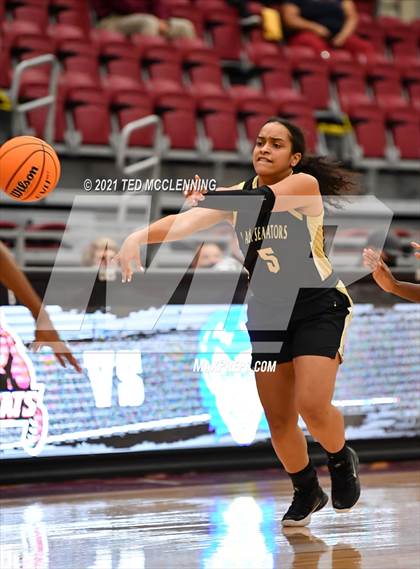Thumbnail 3 in Watson Chapel vs. Robinson (AAA 4A State Round One) photogallery.